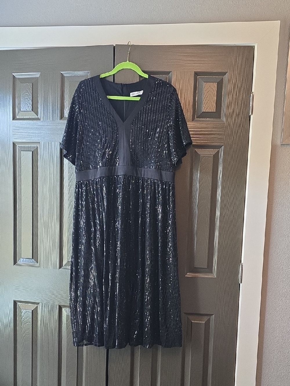 Grace Karin Black Sequin V-Neck Evening Dress 2X